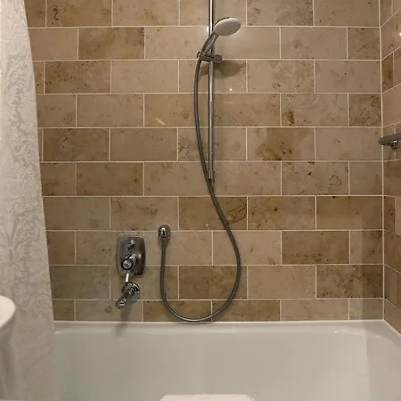 10 Min Subway U-bahn To Marienplatz 130 M2 - 4br - 2bath * Múnich