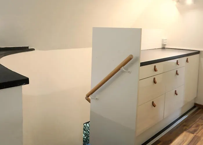 شقة 10 Min Subway U-bahn To Marienplatz 130 M2 - 4br - 2bath *