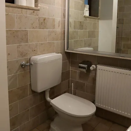 10 Min Subway U-bahn To Marienplatz 130 M2 - 4br - 2bath
