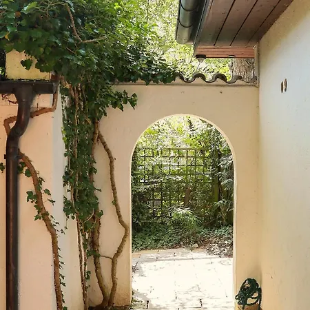 10 Min Subway U-bahn To Marienplatz 130 M2 - 4br - 2bath Munich
