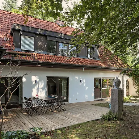 10 Min Subway U-bahn To Marienplatz 130 M2 - 4br - 2bath