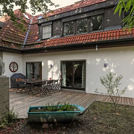 10 Min Subway U-bahn To Marienplatz 130 M2 - 4br - 2bath
