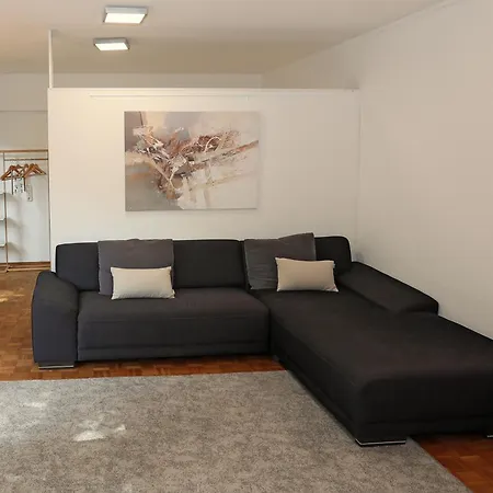 10 Min Subway U-bahn To Marienplatz 130 M2 - 4br - 2bath * Munich
