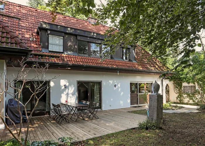 10 Min Subway U-bahn To Marienplatz 130 M2 - 4br - 2bath